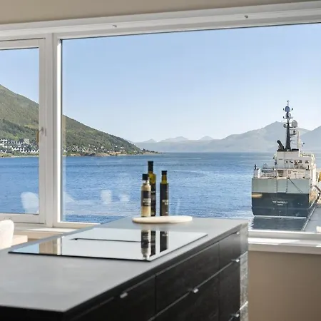 Deluxe Penthouse By Paramount Apartmán Tromsø