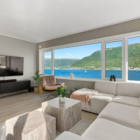 Deluxe Penthouse By Paramount Lägenhet