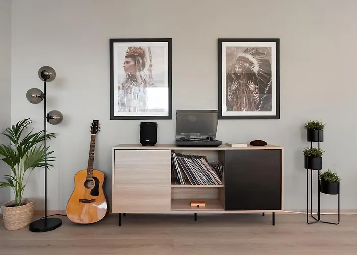 Deluxe Penthouse By Paramount